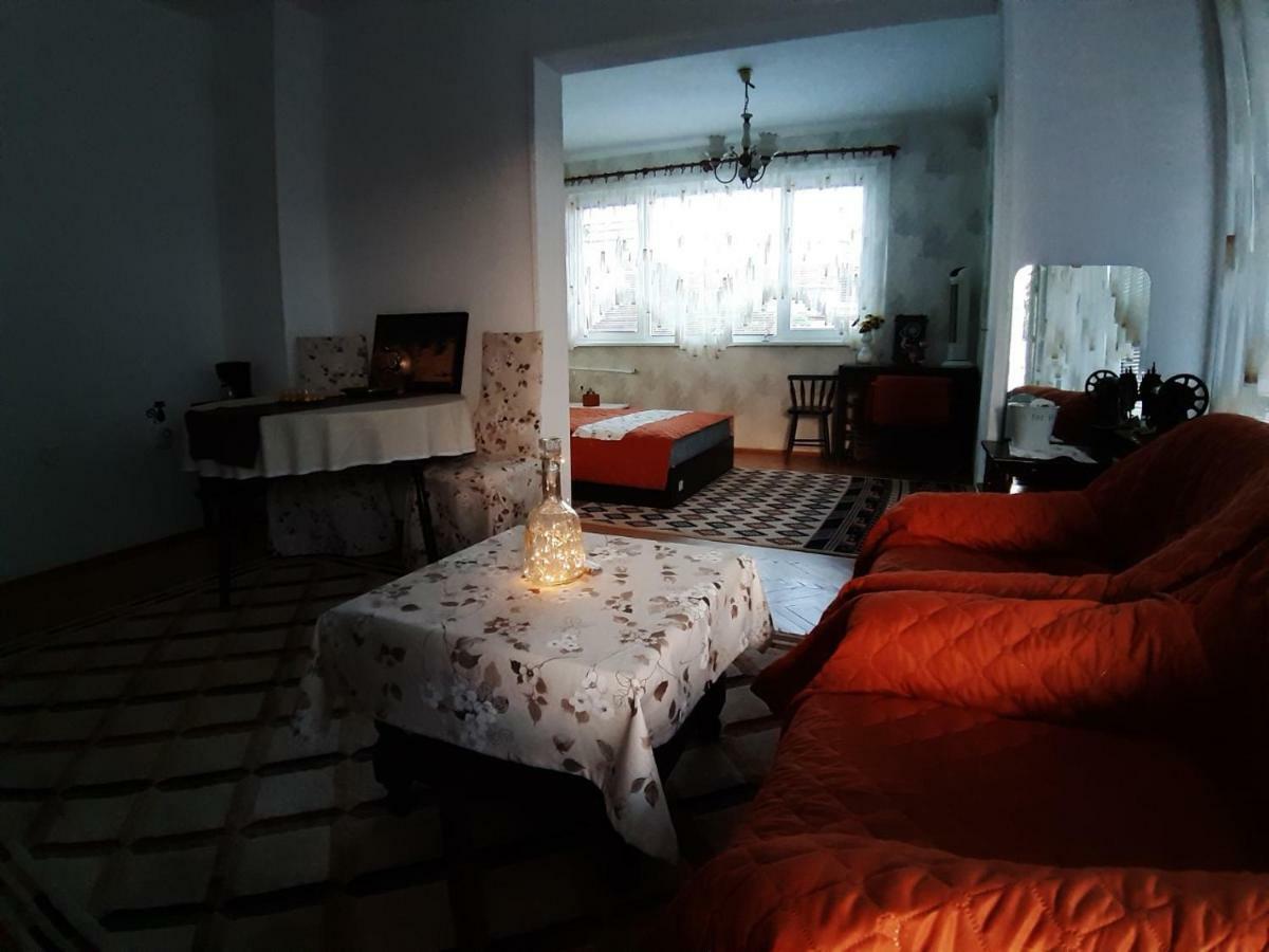 Малко Oазисче София Экстерьер фото